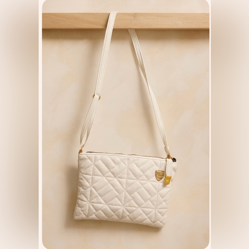 Elegant White Quilted Women's Bag